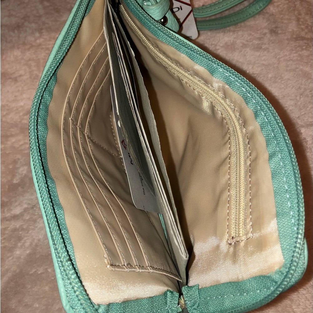 Mae wristlet - Picture 5 of 5